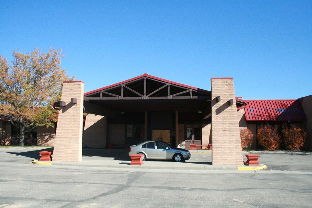 Douglas Inn And Conference Center Luaran gambar